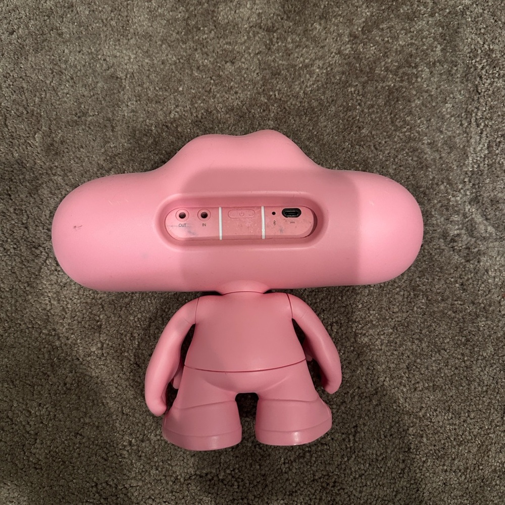 Nicki Minaj Pink beats pill - Picture 2 of 6